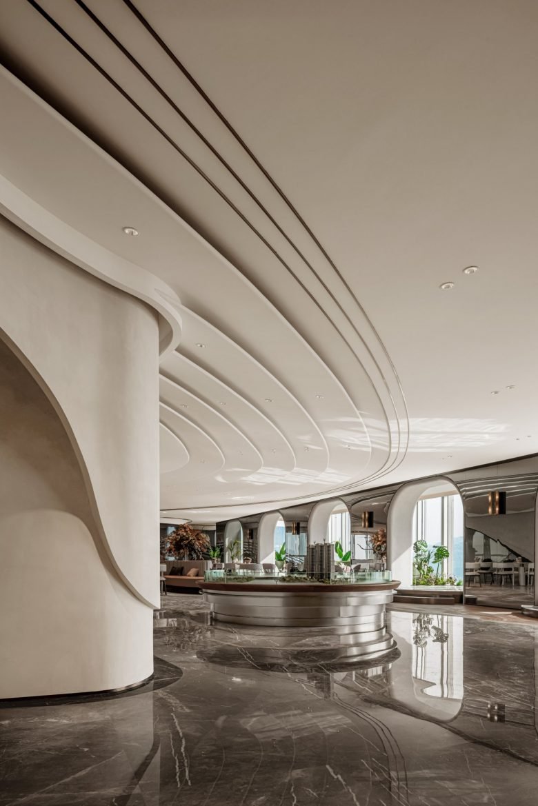 豪宅 | 51 楼的天空之河