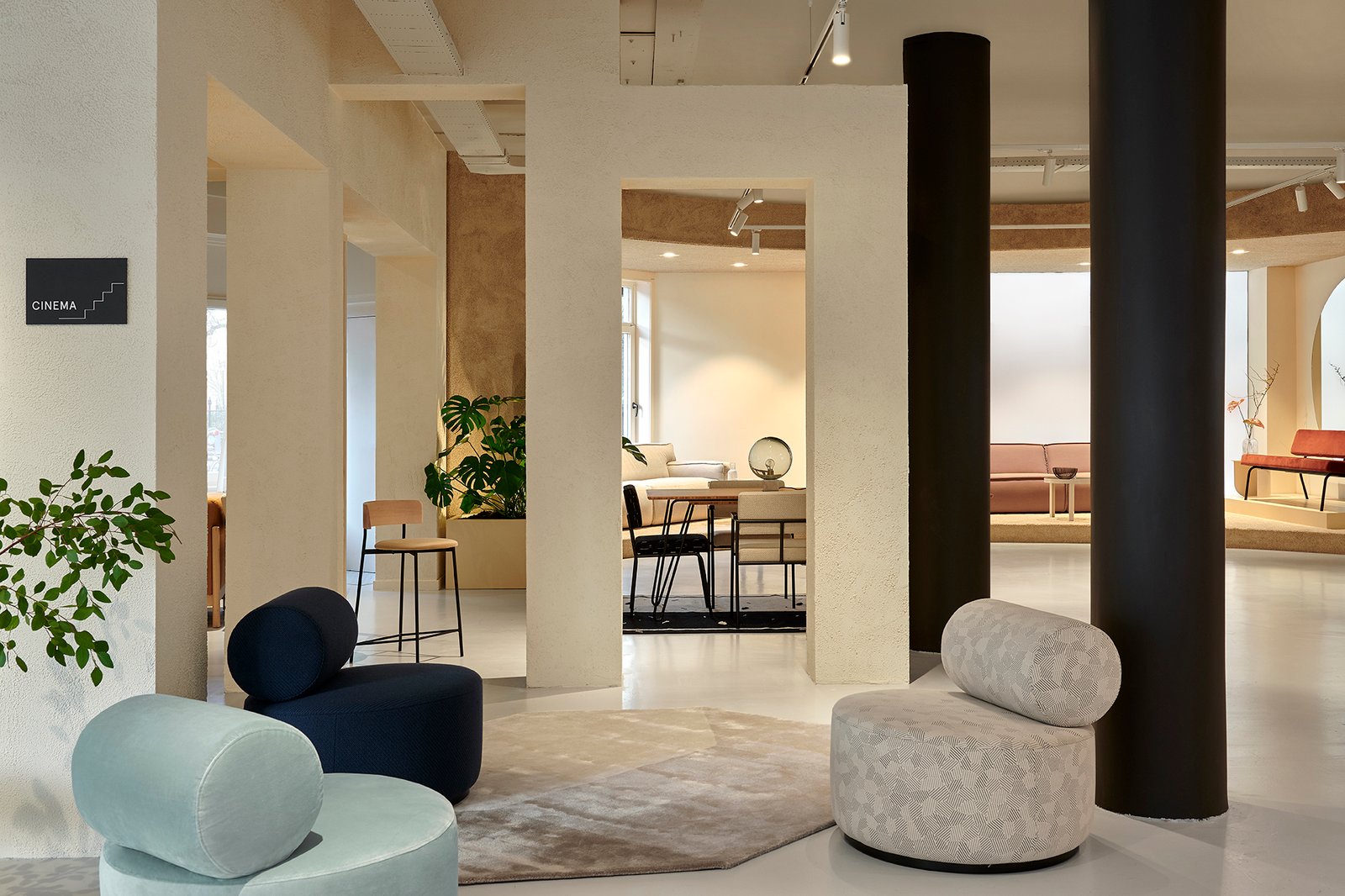 S-P-A-C-E 项目设计阿姆斯特丹节旗舰店 S-P-A-C-E 项目设计阿姆斯特丹节旗舰店