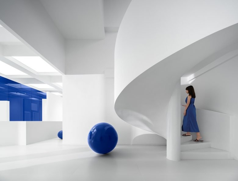 村 FF 杨雪婉 l 爱是色彩 – 木石摄影艺术空间