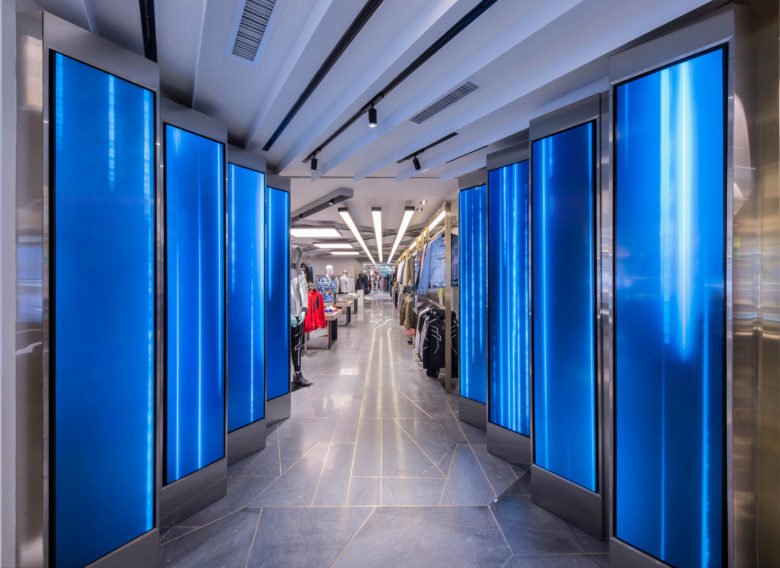 Studio Four IV 推出 Harvey Nichols 香港购物体验