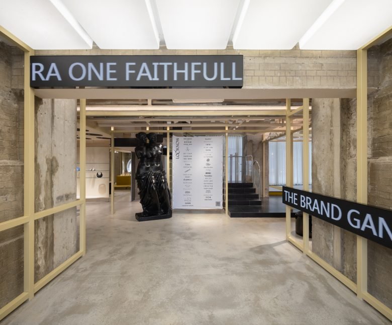 LOOKNOW 武汉旗舰店，室内设计由上海 Sò Studio 设计