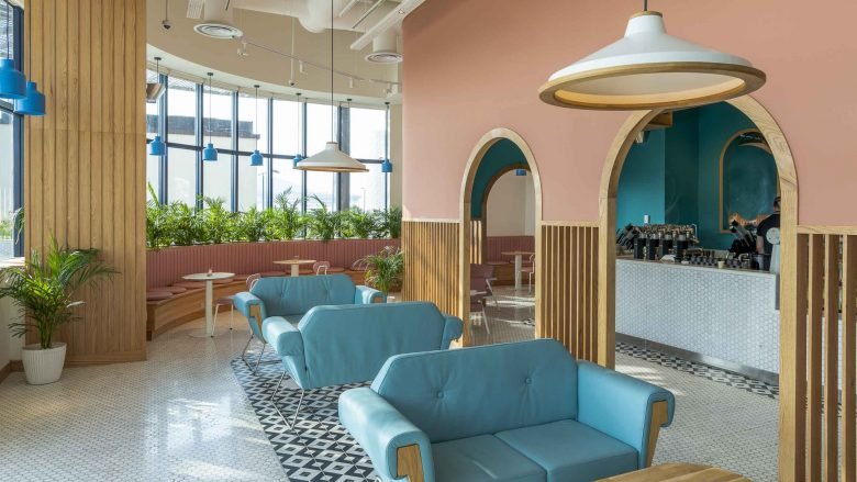 Liqui 将迈阿密海滨装饰艺术风格带到麦加的 Brew92