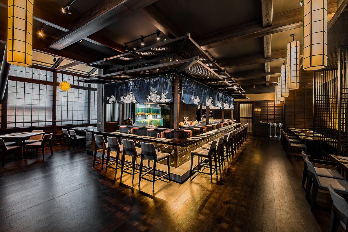 Design East 设计的 Nadagokyo 餐厅