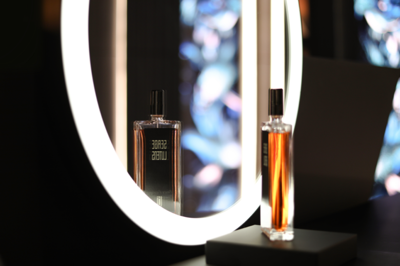 Serge Lutens 首家亚洲概念店，由 centdegrés 设计