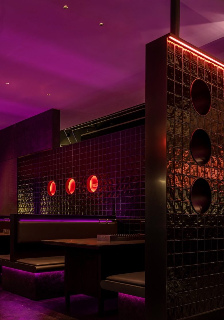 在。X：王烧烤和平里店餐饮空间策略设计