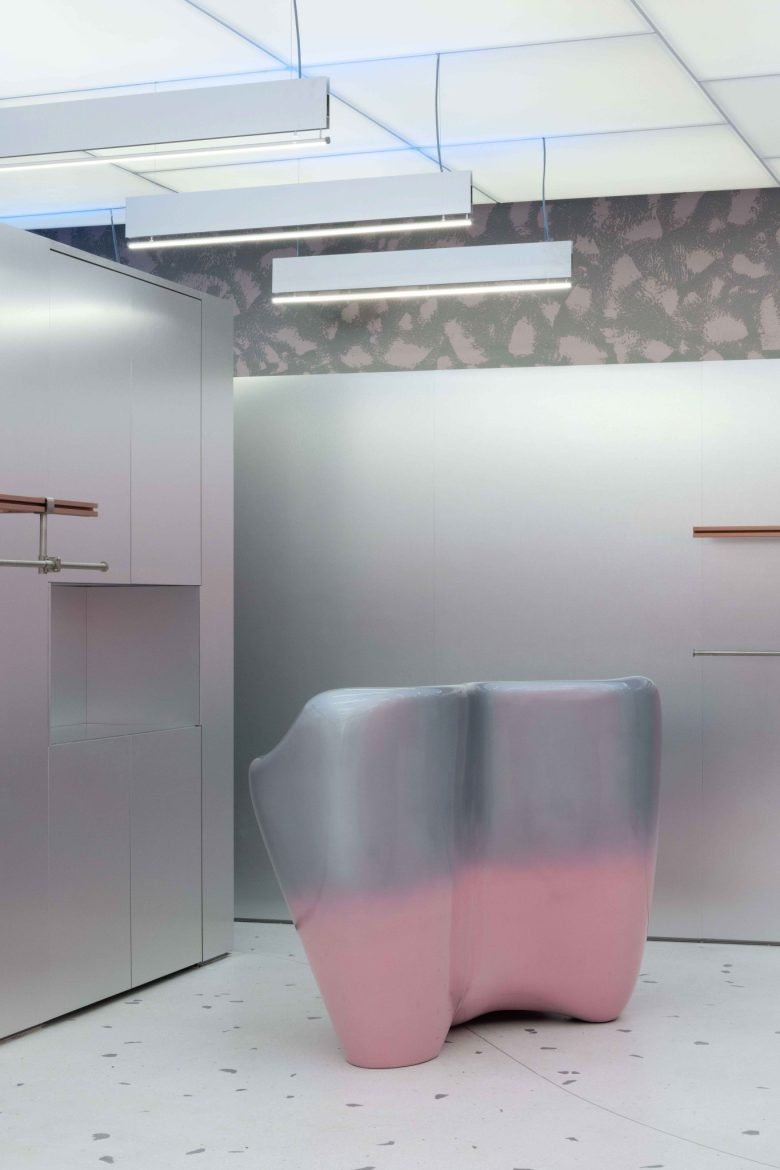 反映工作室商店