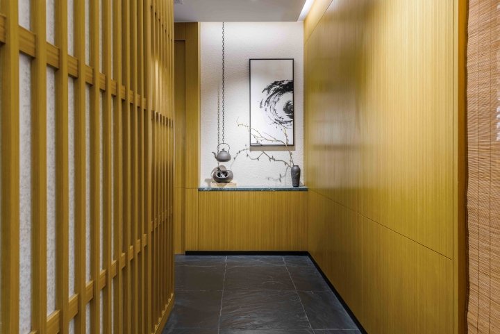 Spacemen 的木炭烤肉餐厅，上海 – 中国