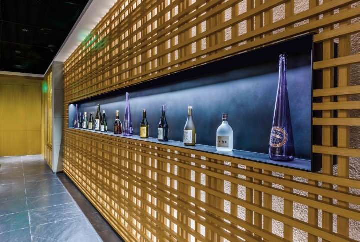 Spacemen 的木炭烤肉餐厅，上海 – 中国