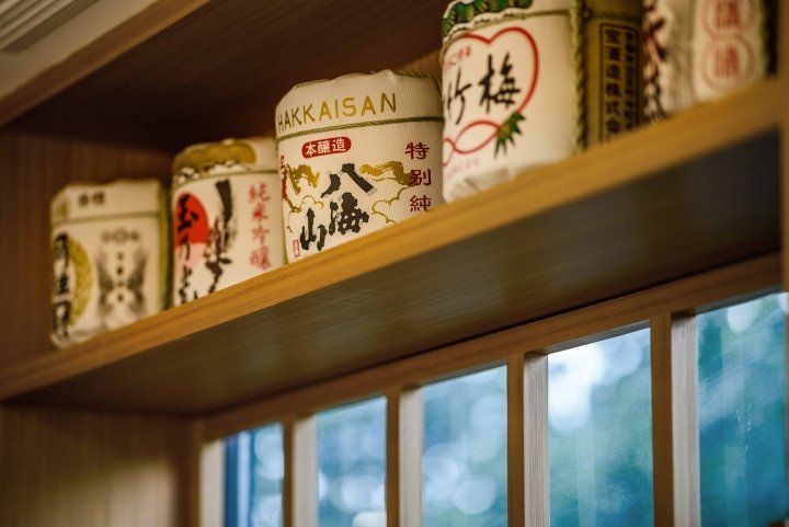 Spacemen 的木炭烤肉餐厅，上海 – 中国