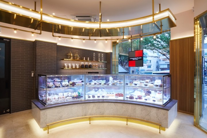A TWOSOME PLACE 咖啡和甜点，由 CJ foodville 提供，江南区论岘洞 / 首尔 – 大韩民国