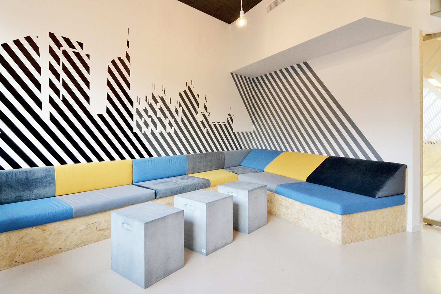 欧唯特 booking.com 办事处