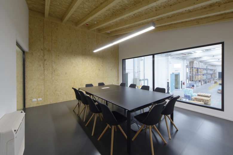 欧唯特物流办事处