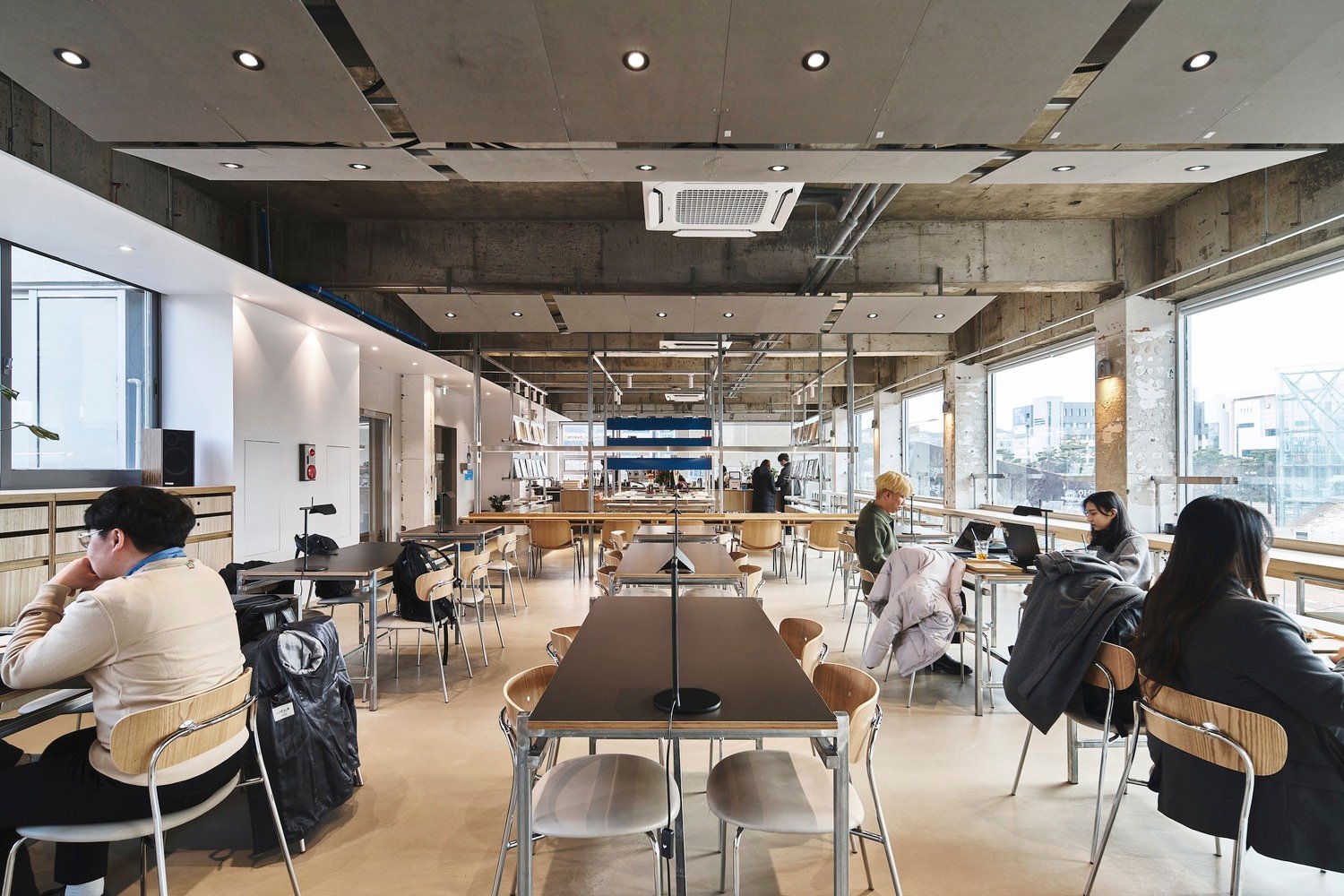 A.P 咖啡与面包店 by omo-studio