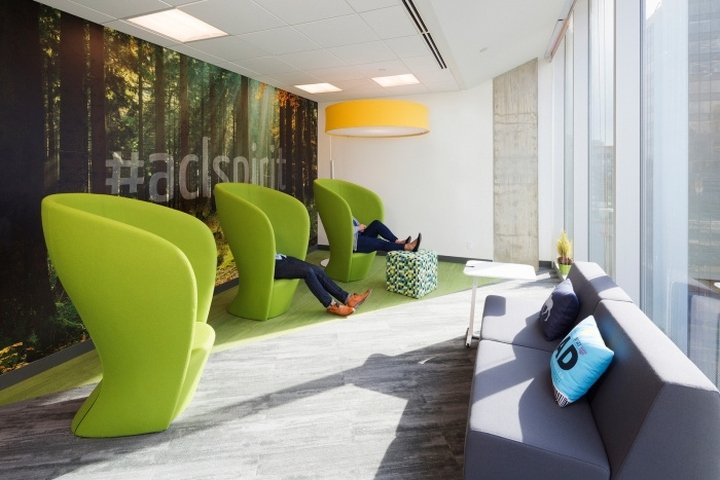 ACL 服务办公室由 SSDG Interiors 设计,加拿大温哥华 ACL 服务办公室由 SSDG Interiors 设计,加拿大温哥华