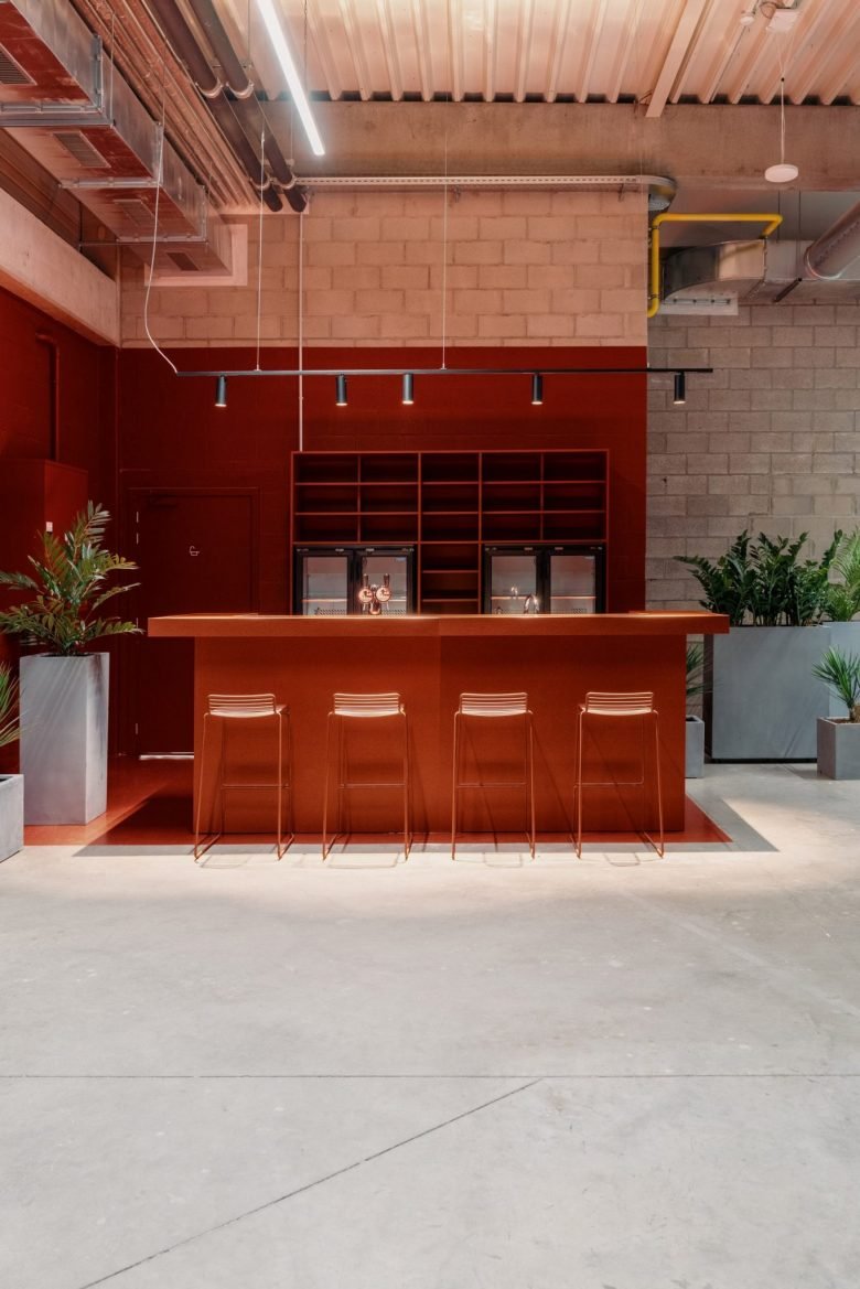 AEtelier 办公室由 Studio Anton Hendrik Denys 和 Steen Architecten 设计