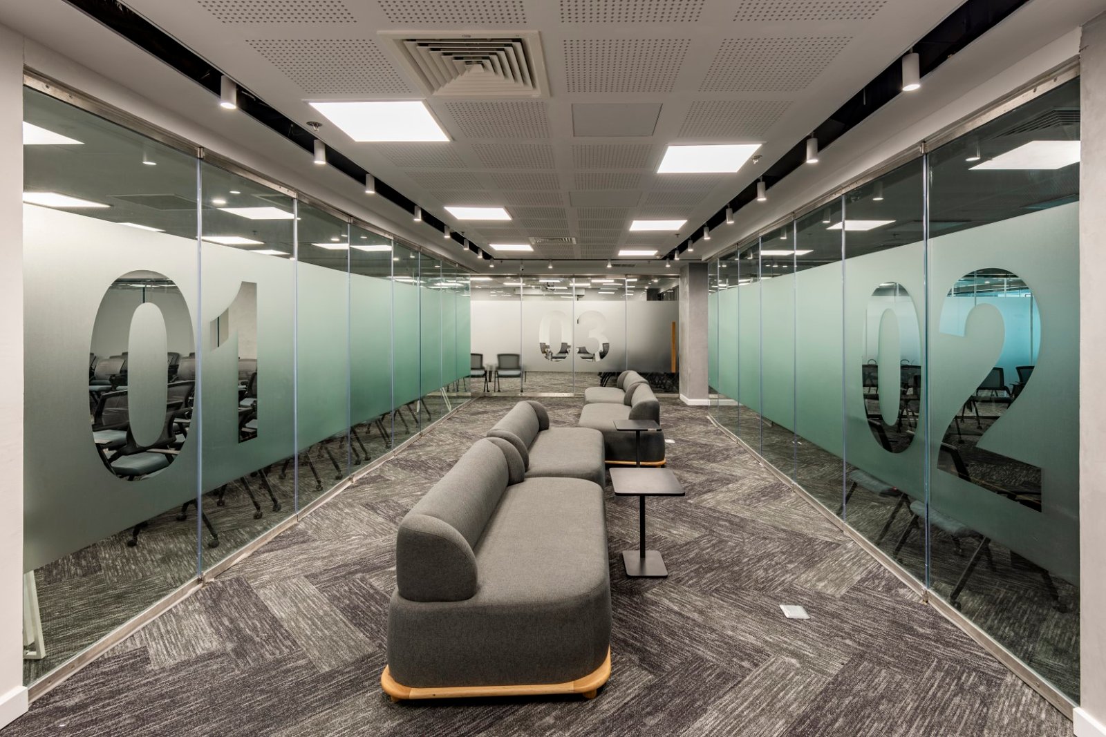 DBA 室内设计的友邦保险交流办公室