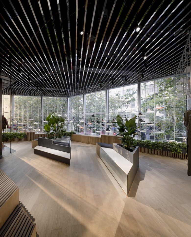 LUKSTUDIO 设计的 AKENZ 商店