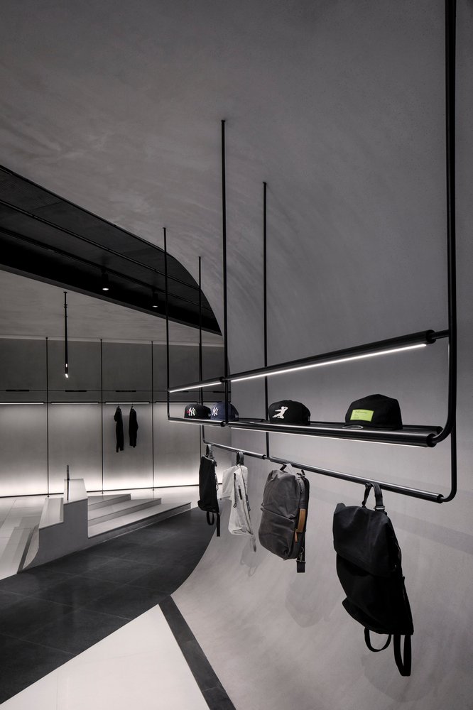 LUKSTUDIO 设计的 AKENZ 商店