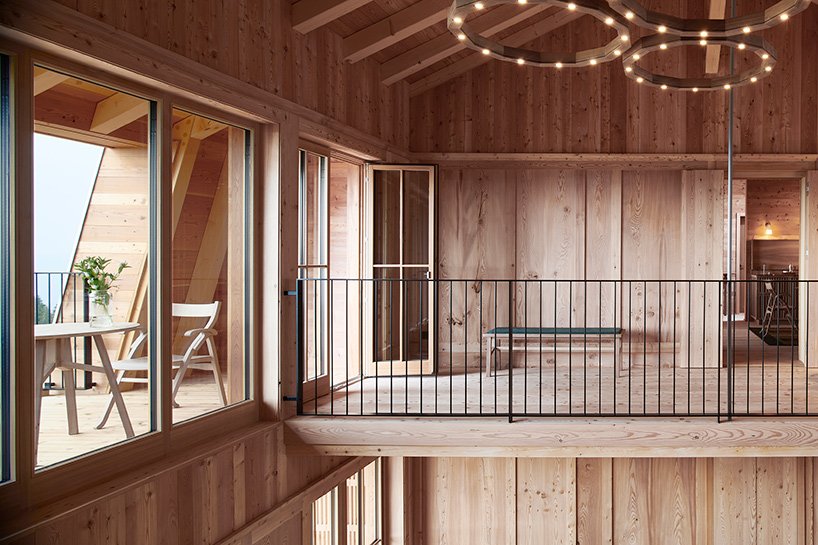 AMDL CIRCLE + michele de lucchi 使用回收的木材建造南蒂罗尔的酒店建筑