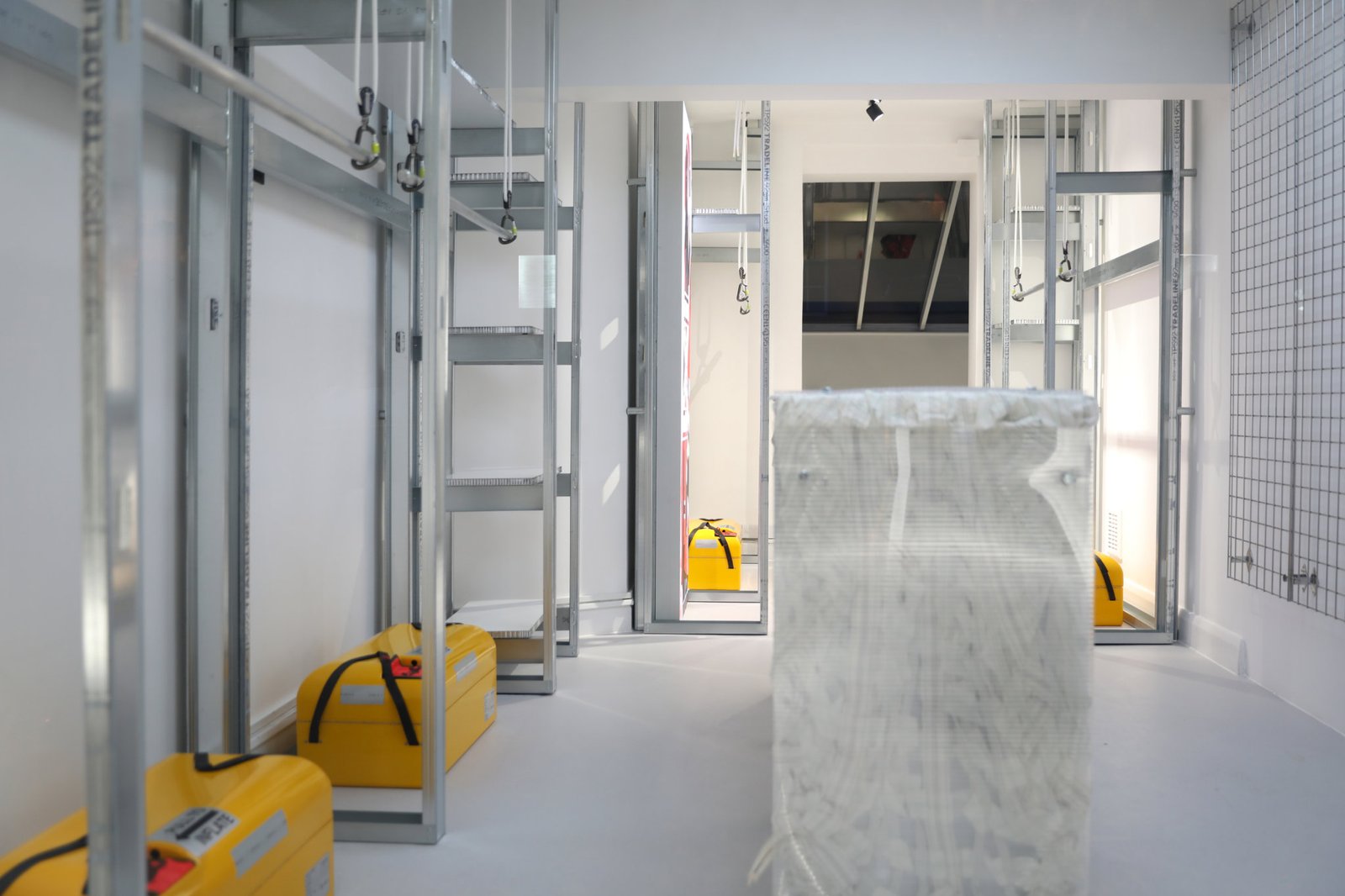 RÆBURNS 可回收和可回收的商店环境;苏豪区 RÆBURNS 可回收和可回收的商店环境;苏豪区