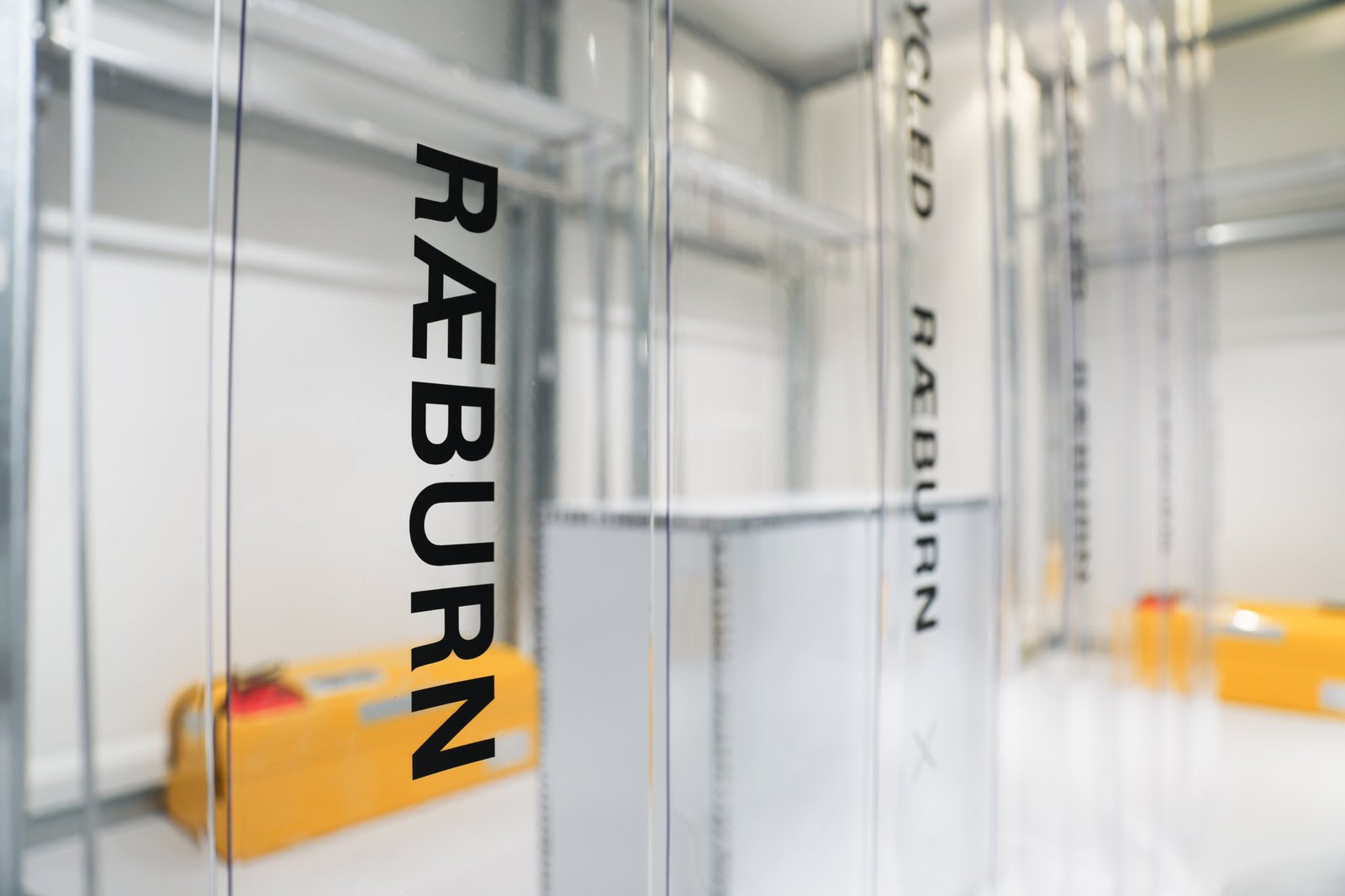 RÆBURNS 可回收和可回收的商店环境;苏豪区 RÆBURNS 可回收和可回收的商店环境;苏豪区