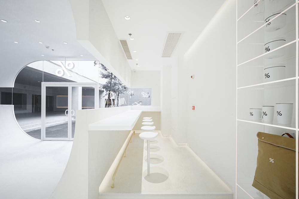 % ARABICA 咖啡馆 by ARCHIEE % ARABICA 咖啡馆 by ARCHIEE