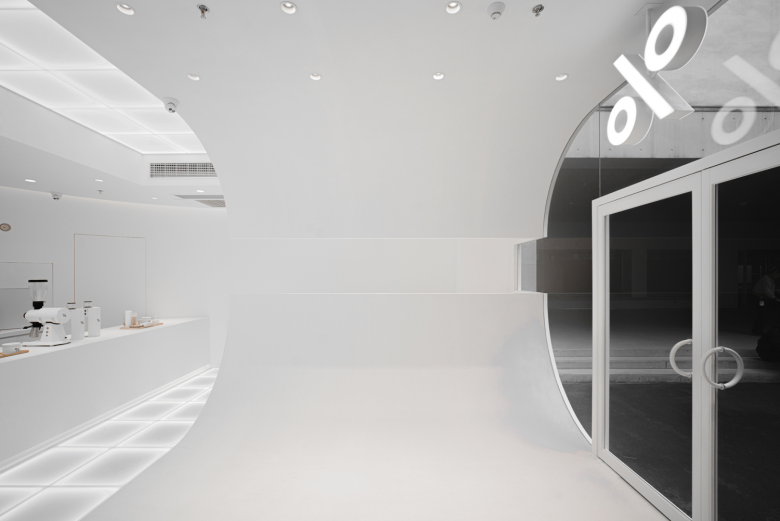 % ARABICA 咖啡馆 by ARCHIEE % ARABICA 咖啡馆 by ARCHIEE
