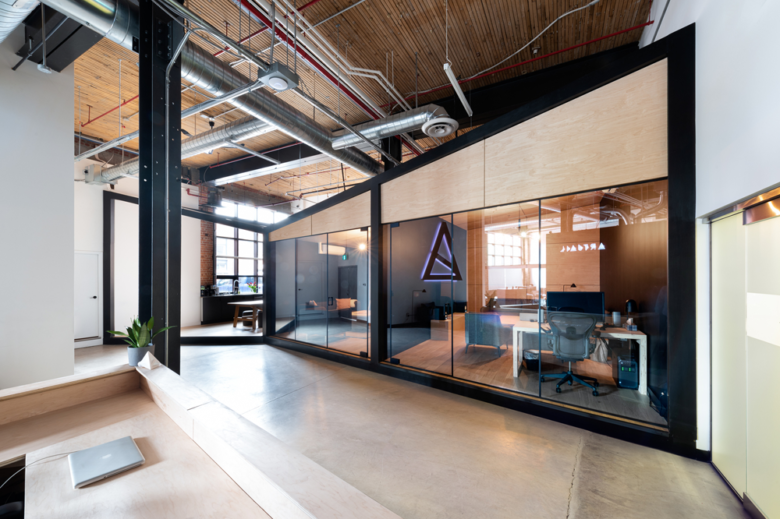 StudioAC 的 ARTJAIL 办公室