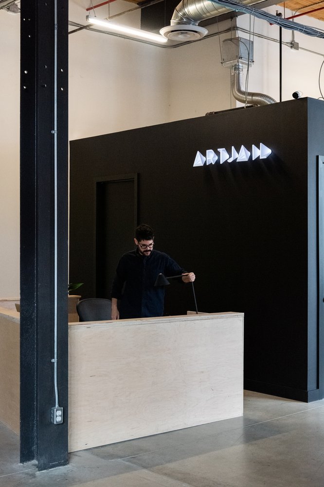 StudioAC 的 ARTJAIL 办公室