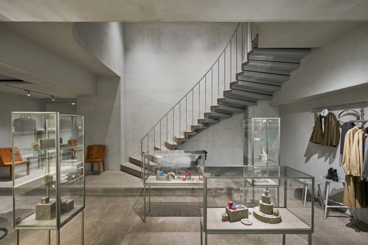 ARTS&SCIENCE 青山店 / Atelier Tsuyoshi Tane Architects