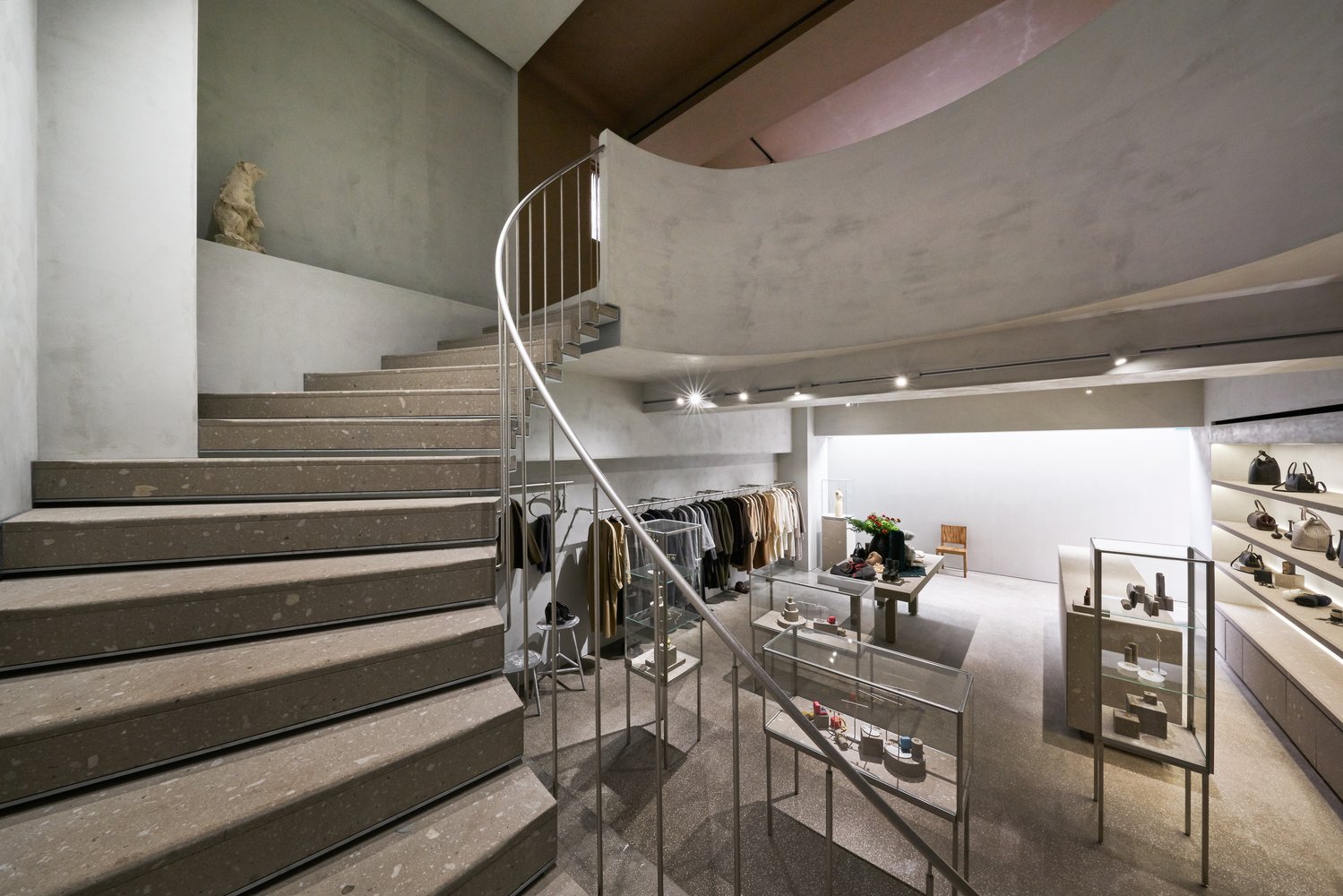 ARTS&SCIENCE 青山店 / Atelier Tsuyoshi Tane Architects