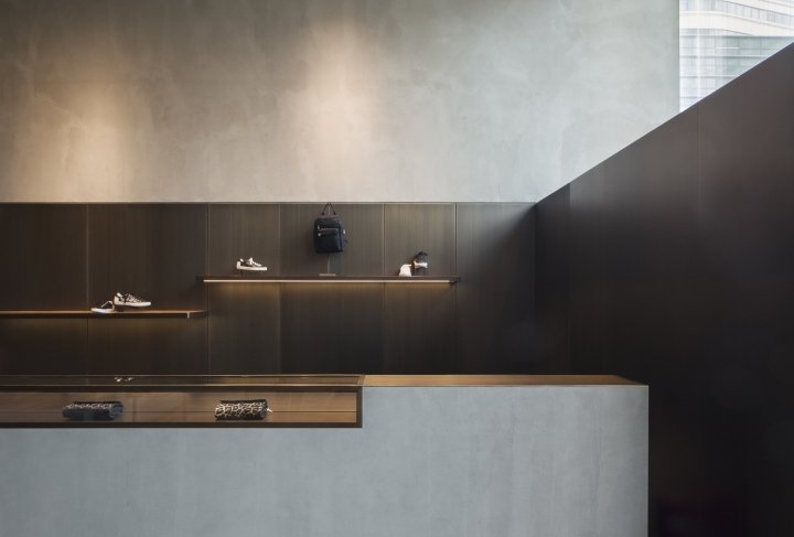 Francesc Rifé Studio 设计的 ASH 商店，中国上海