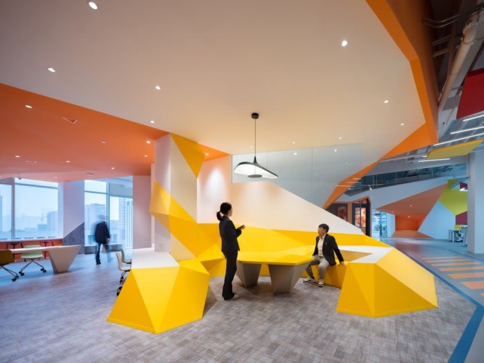 Young H Design 的 ATS 智能交通技术办公室