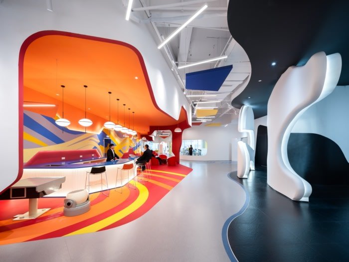 Young H Design 的 ATS 智能交通技术办公室