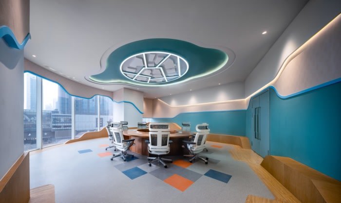 Young H Design 的 ATS 智能交通技术办公室