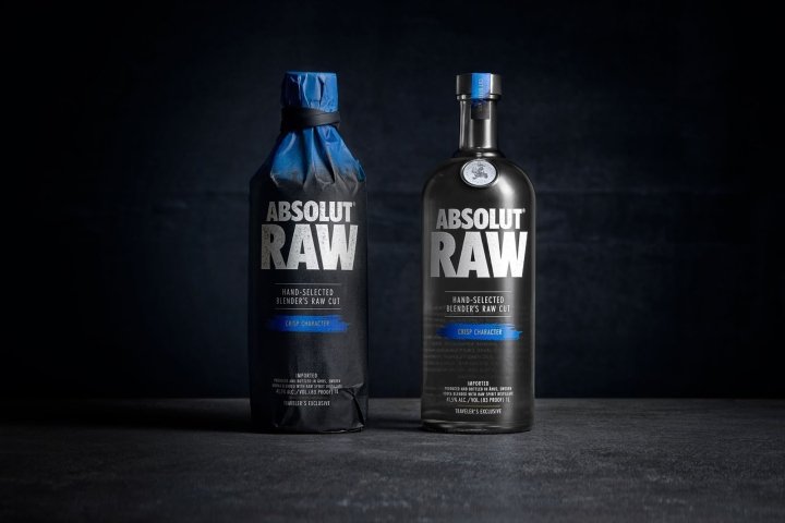 Pond Design 的 Absolut RAW 伏特加
