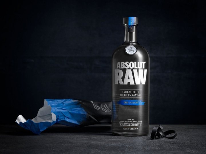 Pond Design 的 Absolut RAW 伏特加