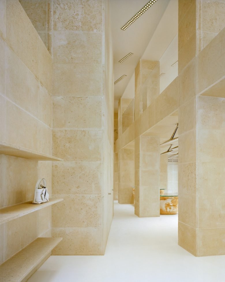 Acne Studios 由 Arquitectura-G 设计