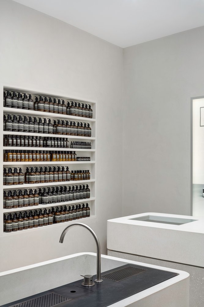 伊索商店 / Metro Arquitetos Associados