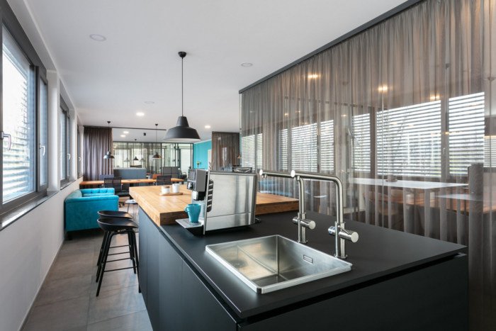 Bölting Design 设计的 Aflexio 办公室