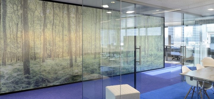 Global Workspaces 的 Agoria Tech Lounge 办公室，比利时布鲁塞尔