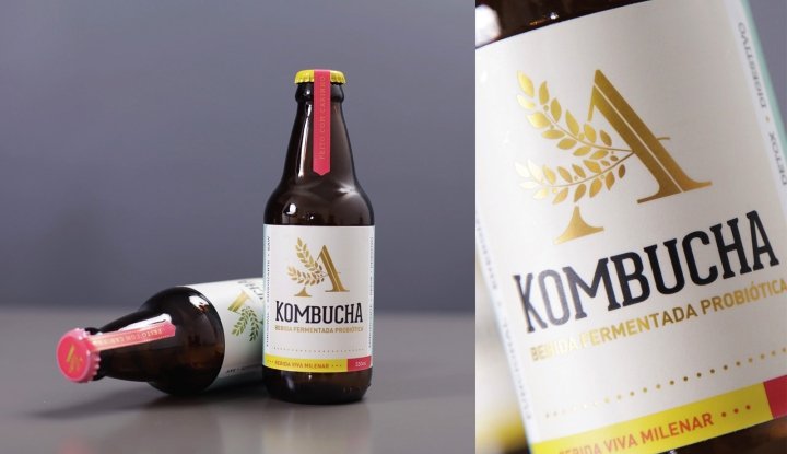 艾娜康普茶 (Aina Kombucha) 包装,由 Luiz Pegoraro 设计 艾娜康普茶 (Aina Kombucha) 包装,由 Luiz Pegoraro 设计