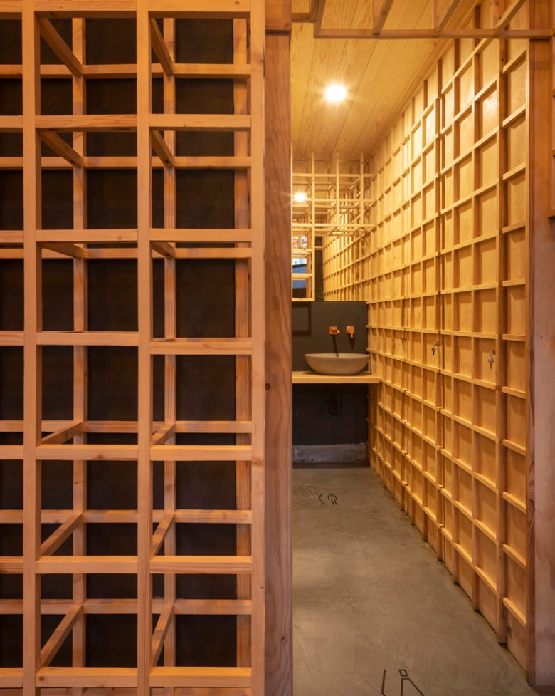 Ajitama 拉面小酒馆 / JCFS Architects Ajitama 拉面小酒馆 / JCFS Architects