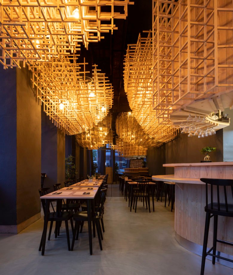 Ajitama 拉面小酒馆 / JCFS Architects Ajitama 拉面小酒馆 / JCFS Architects