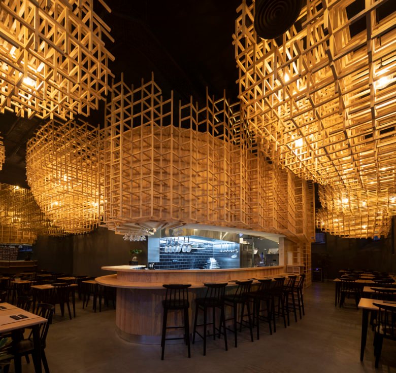 Ajitama 拉面小酒馆 / JCFS Architects Ajitama 拉面小酒馆 / JCFS Architects