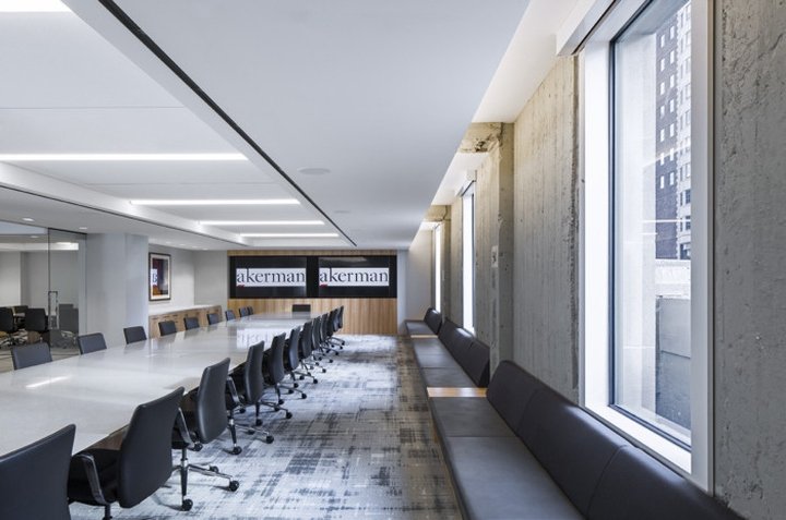 Akerman LLP 办公室由 Wirt Design Group 设计，洛杉矶 – 加利福尼亚州