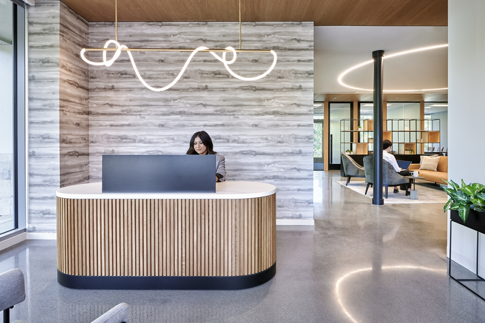 AP+I 设计的阿拉米达地产规格套房