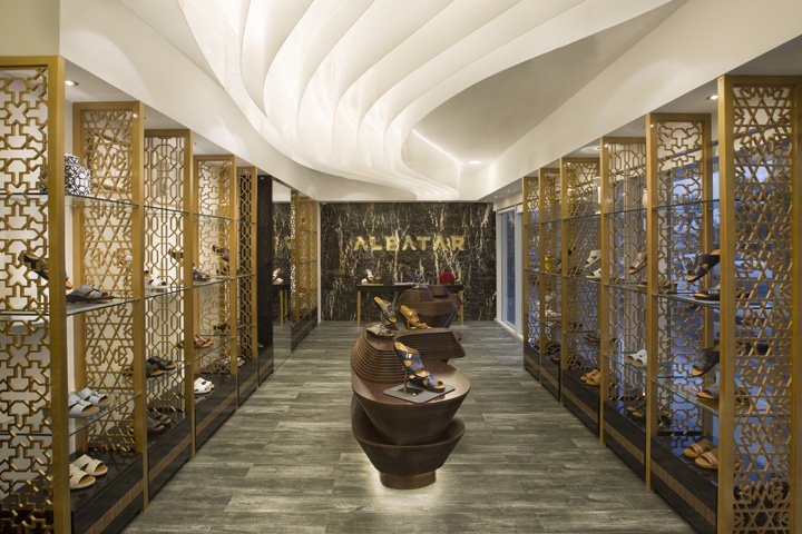 Brand Creative 的 Albatar 旗舰店，阿布扎比 – 阿联酋