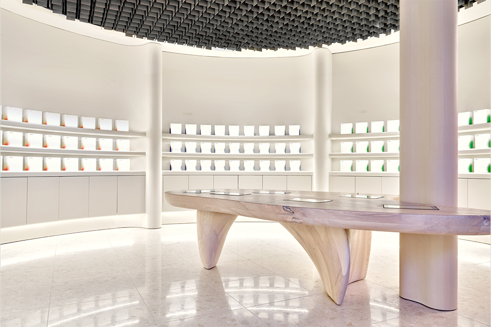 Studio Paolo Ferrari 设计的 Alchemy Canna Co. 旗舰店