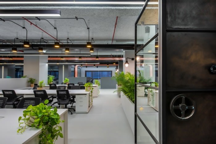 The Crossboundaries 的 Alembic 房地产和 Paushak 办公室 The Crossboundaries 的 Alembic 房地产和 Paushak 办公室